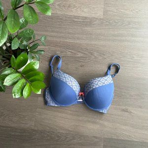Victoria's Secret Blue & White "Body by Victoria Perfect Coverage" Bra